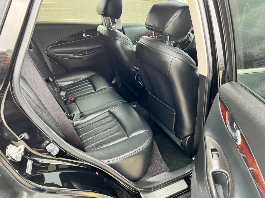 2014 Infiniti QX50 photo