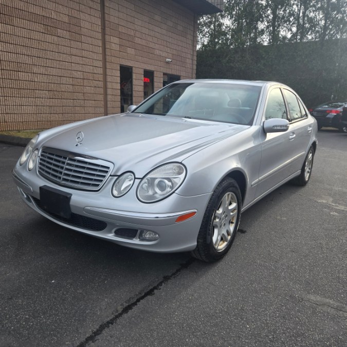 2005 Mercedes-Benz E-Class E320 photo