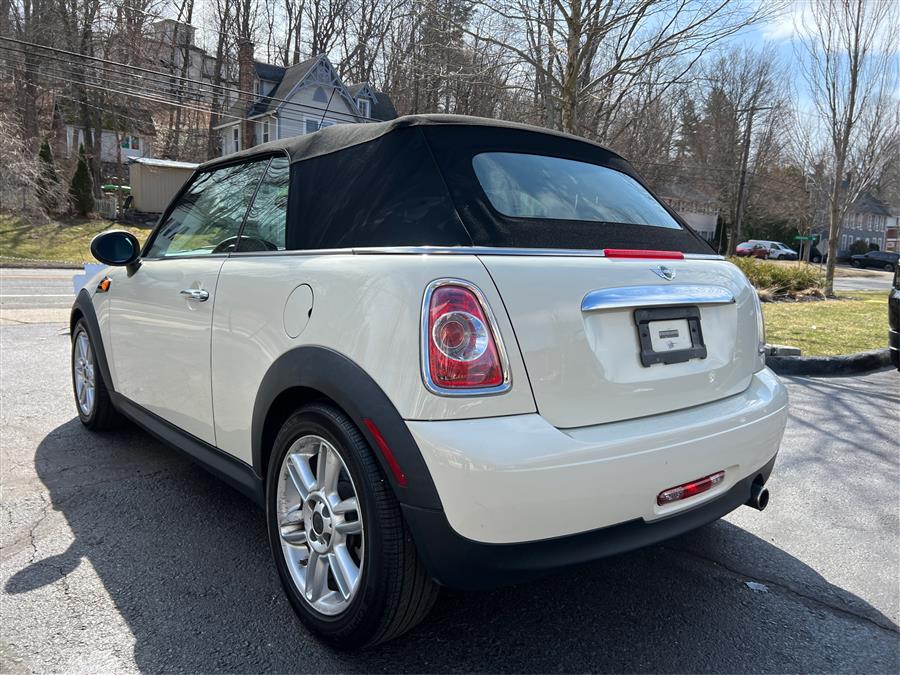 2013 MINI Cooper photo