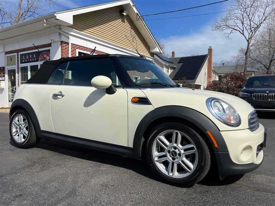 2013 MINI Cooper photo