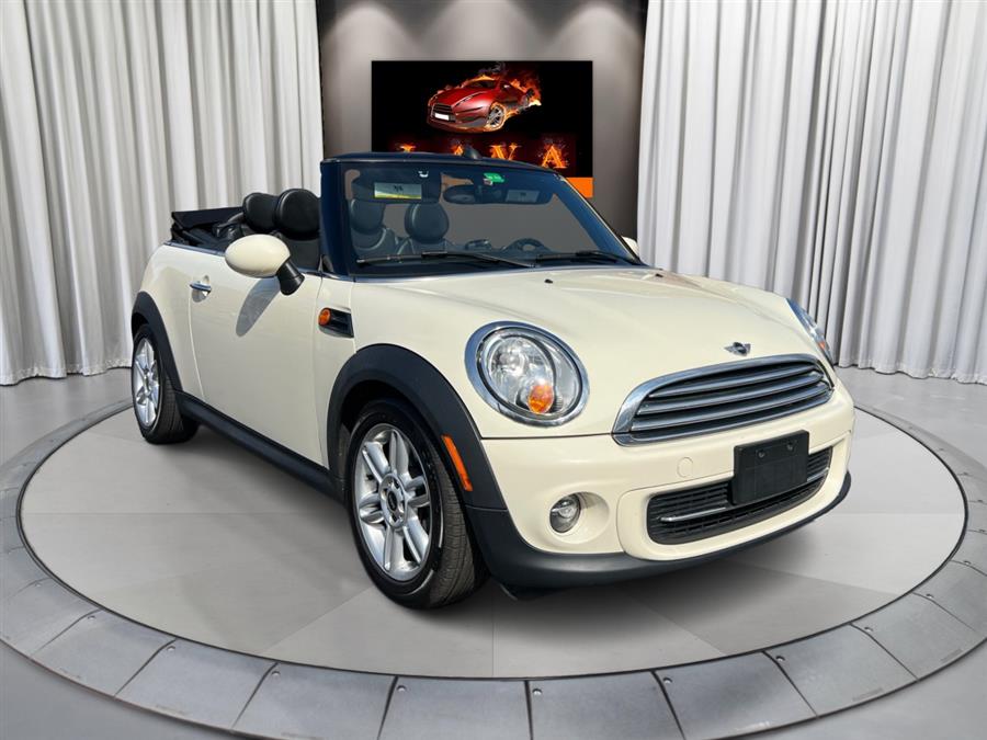 2013 MINI Cooper photo