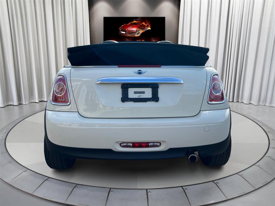 2013 MINI Cooper photo