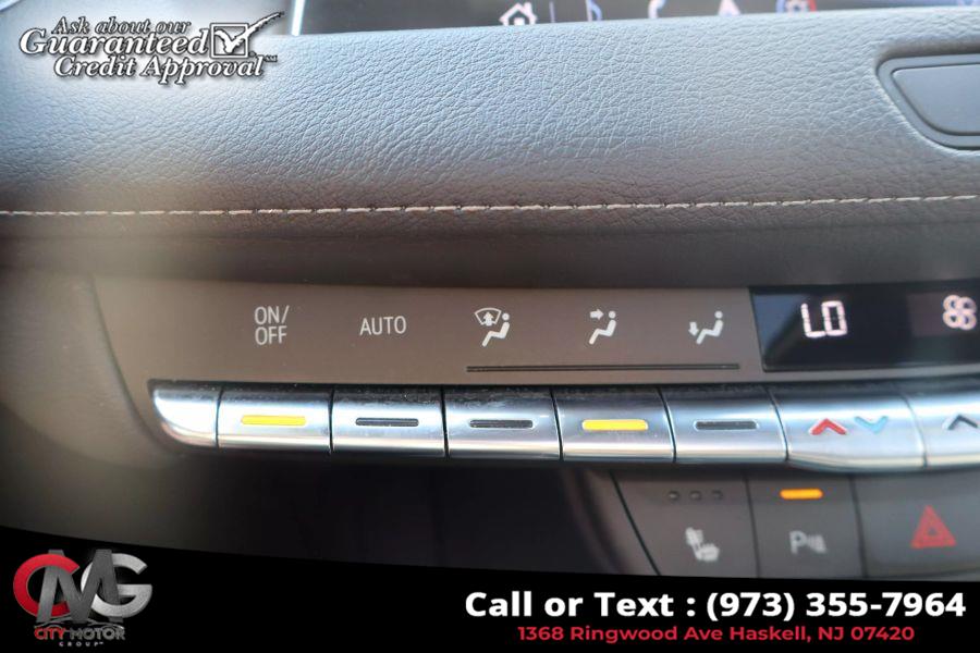 2020 Cadillac XT4 Premium Luxury Sport Utility 4 photo