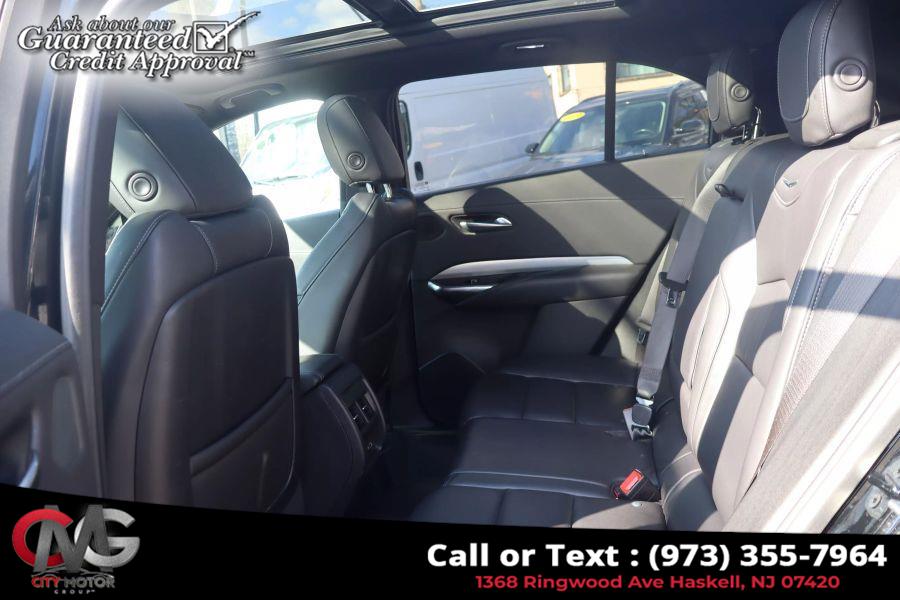 2020 Cadillac XT4 Premium Luxury Sport Utility 4 photo