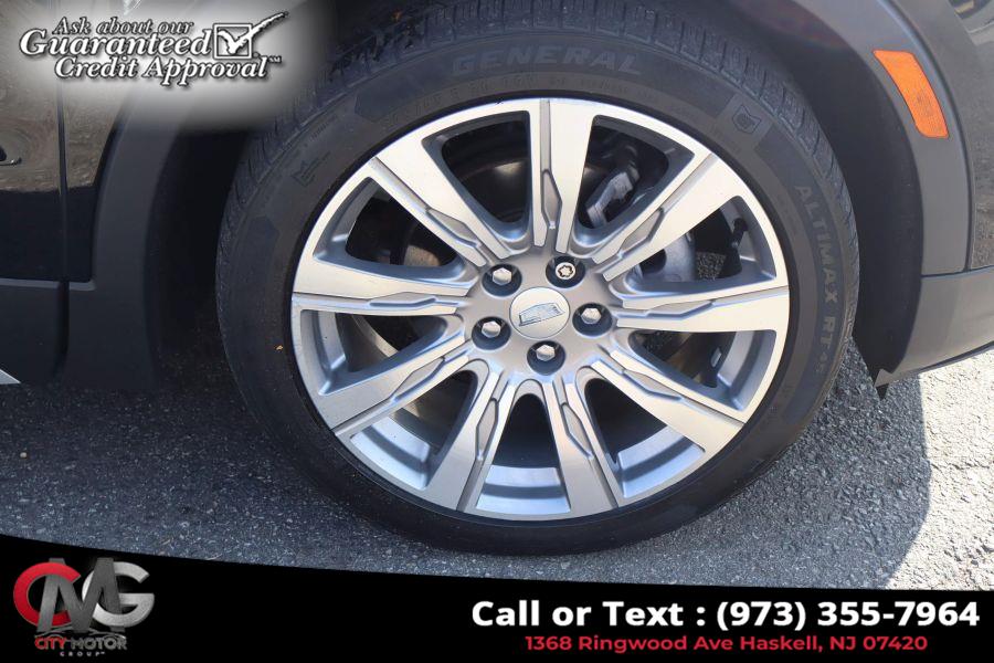 2020 Cadillac XT4 Premium Luxury Sport Utility 4 photo
