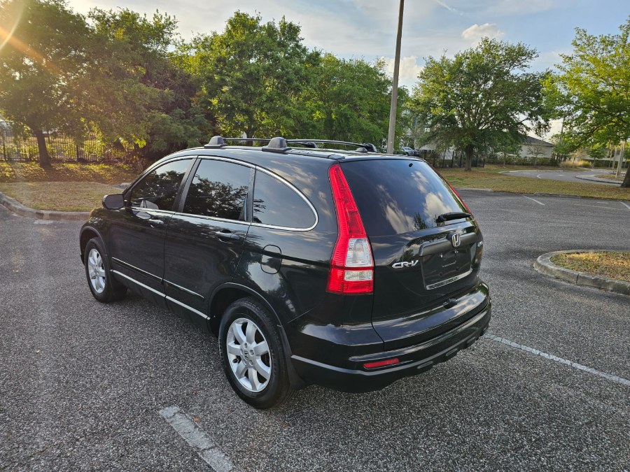 2011 Honda CR-V SE photo