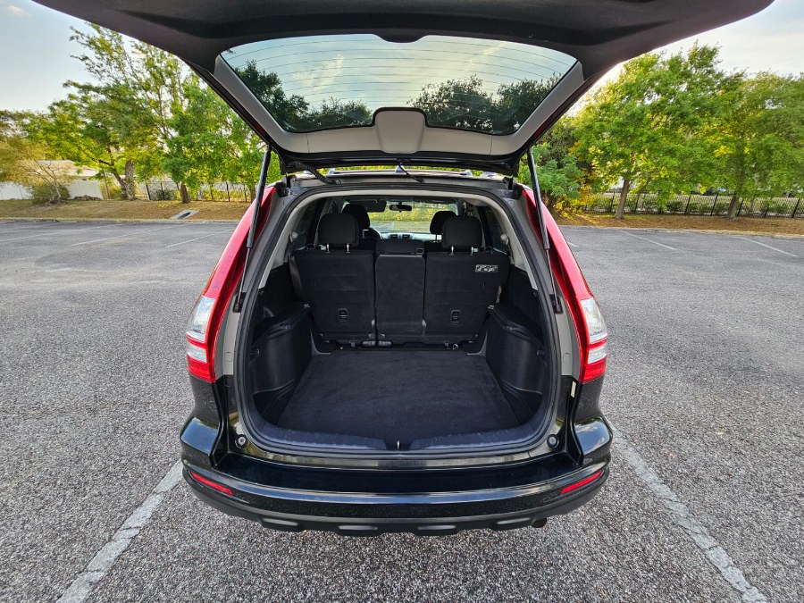 2011 Honda CR-V SE photo