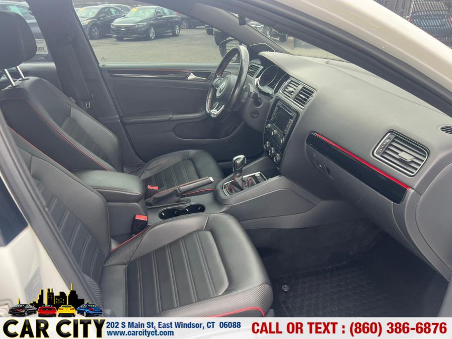 2015 Volkswagen Jetta Sedan 4dr Auto 2.0T GLI SEL PZEV photo