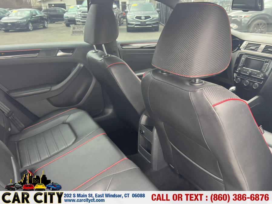 2015 Volkswagen Jetta Sedan 4dr Auto 2.0T GLI SEL PZEV photo
