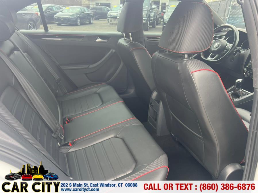 2015 Volkswagen Jetta Sedan 4dr Auto 2.0T GLI SEL PZEV photo