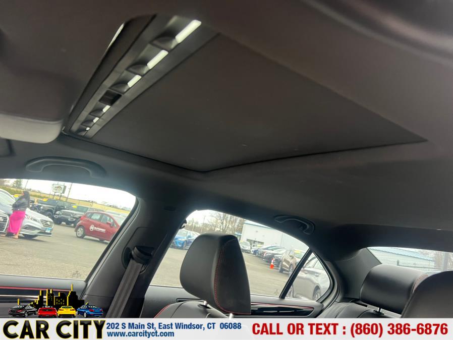 2015 Volkswagen Jetta Sedan 4dr Auto 2.0T GLI SEL PZEV photo