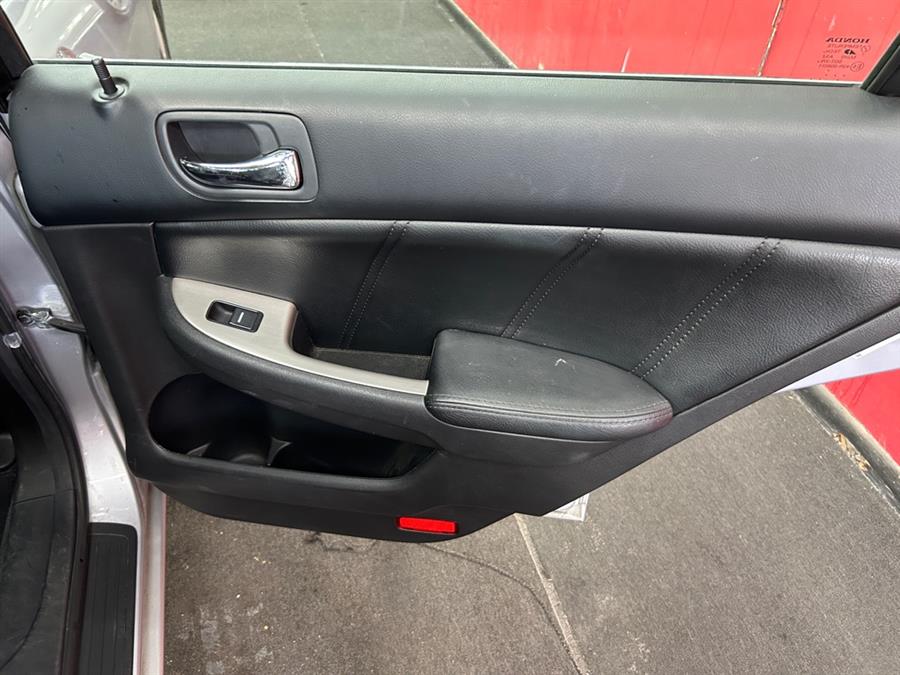 2004 Honda Accord EX photo