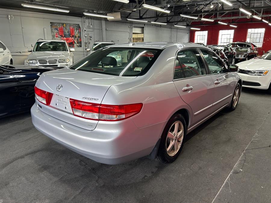 2004 Honda Accord EX photo
