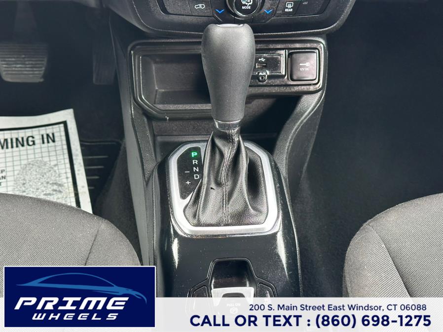 2018 Jeep Renegade Latitude FWD photo