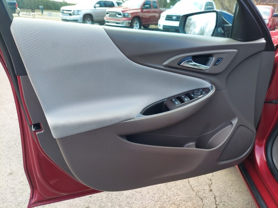 2019 Chevrolet Malibu 4dr Sdn LT w/1LT photo