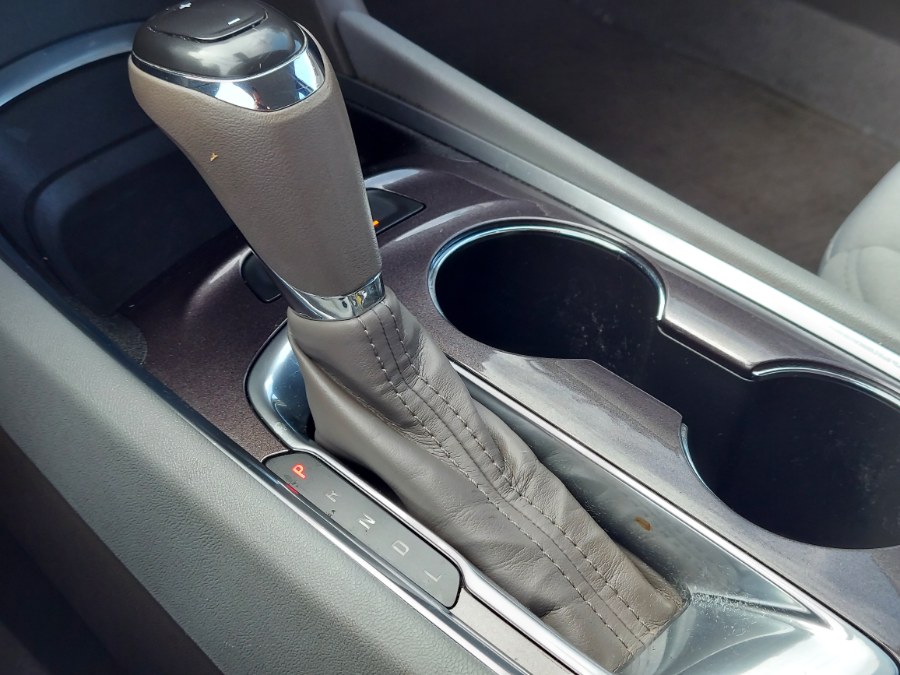 2019 Chevrolet Malibu 4dr Sdn LT w/1LT photo