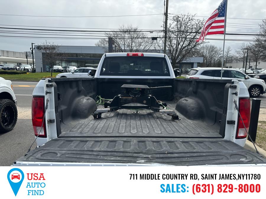 2018 RAM 3500 Tradesman 4x4 Reg Cab 8'' Box photo