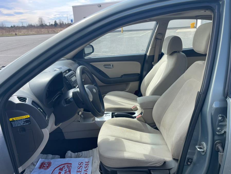 2009 Hyundai Elantra GLS photo