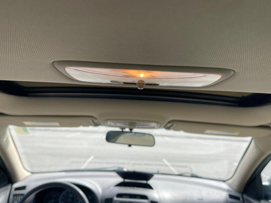 2009 Hyundai Elantra GLS photo