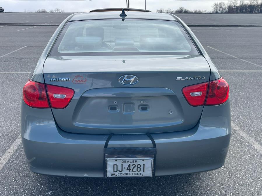 2009 Hyundai Elantra GLS photo