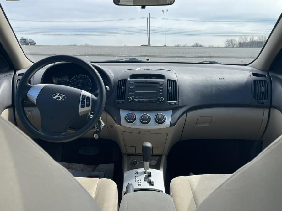 2009 Hyundai Elantra GLS photo