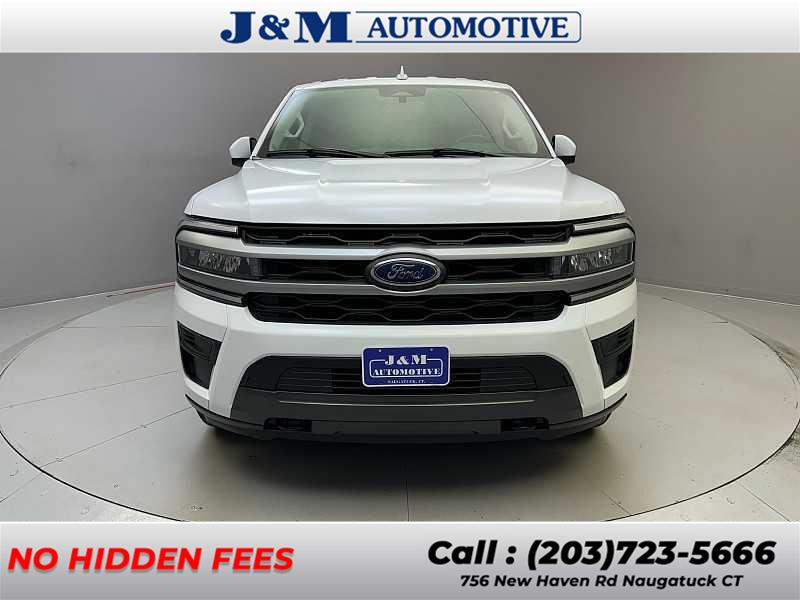 2022 Ford Expedition XLT photo