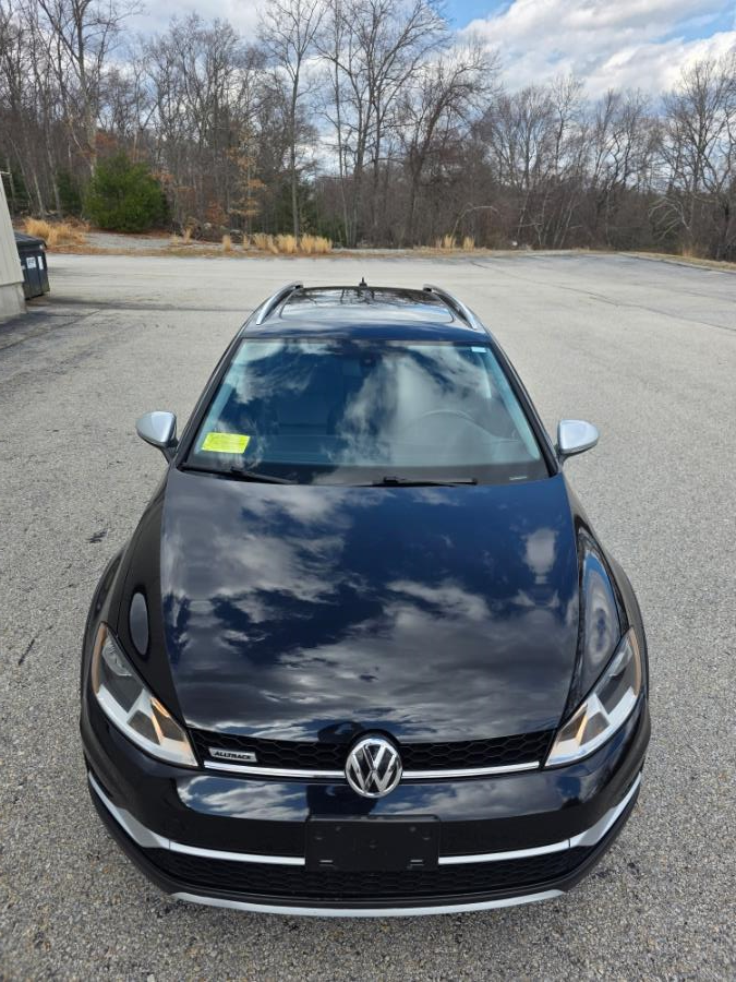 2017 Volkswagen Golf Alltrack 1.8T SE DSG photo