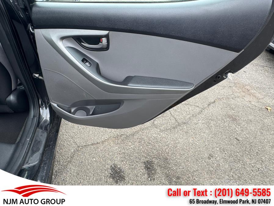 2014 Hyundai Elantra Limited photo