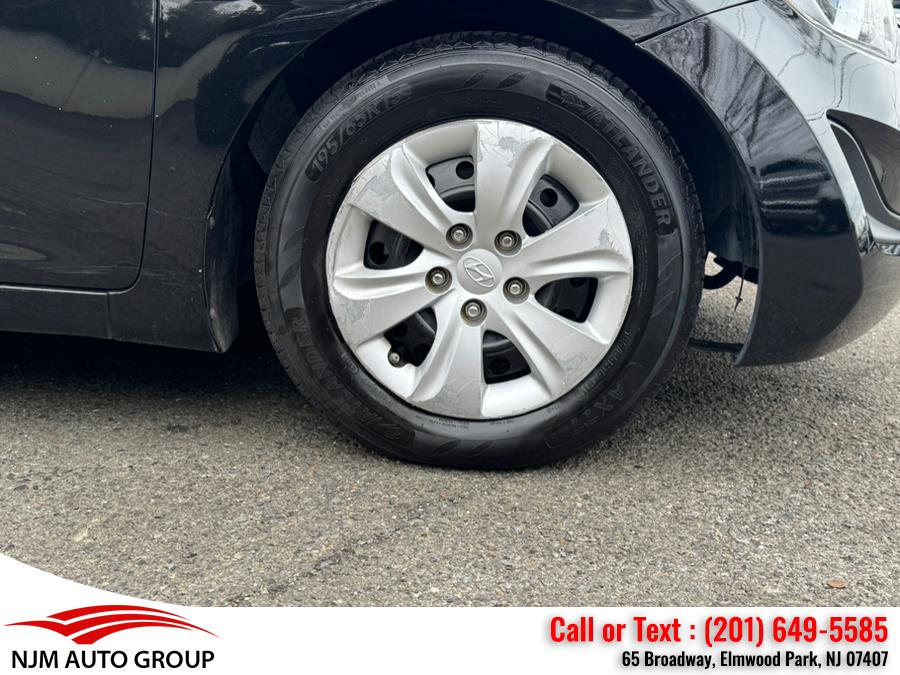 2014 Hyundai Elantra Limited photo