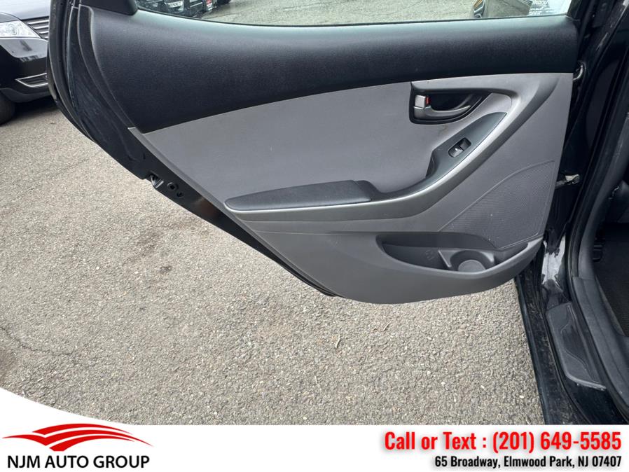 2014 Hyundai Elantra Limited photo