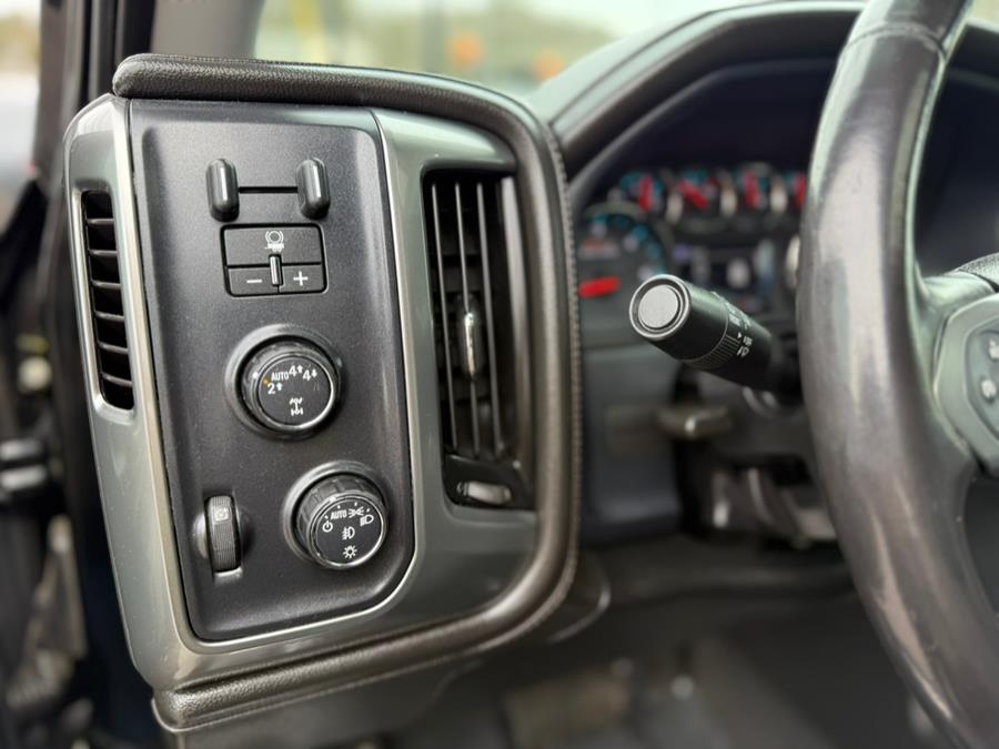 2018 Chevrolet Silverado 1500 4WD Crew Cab 143.5