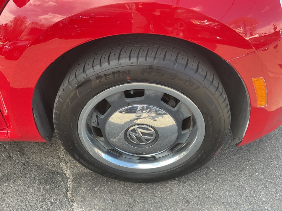 2012 Volkswagen Beetle 2.5 PZEV photo