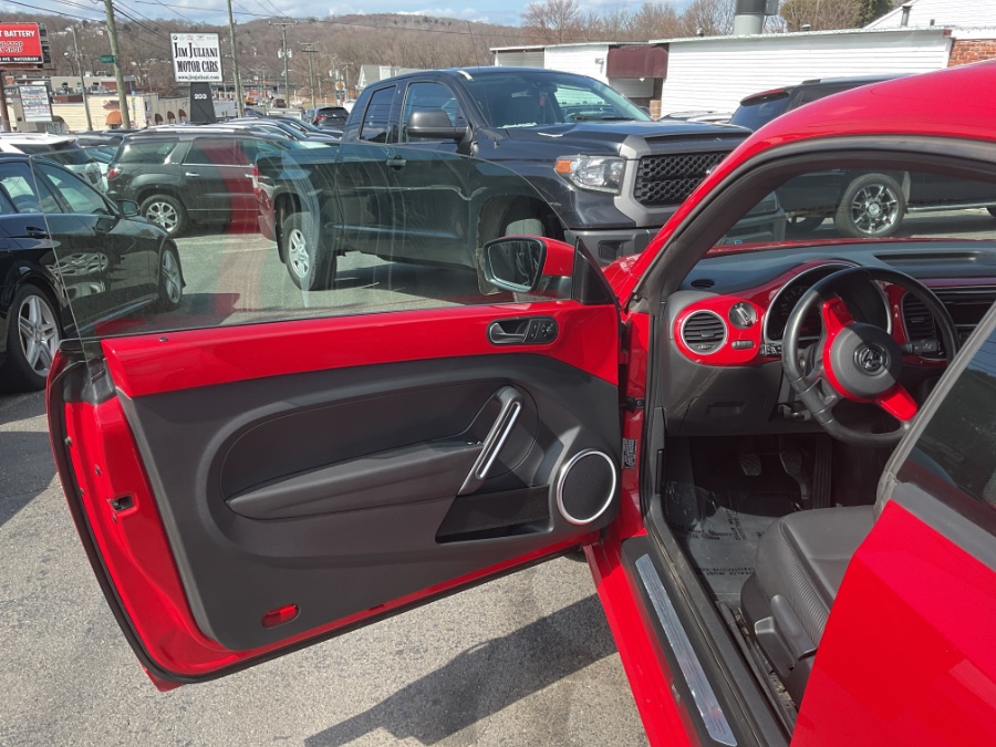 2012 Volkswagen Beetle 2.5 PZEV photo