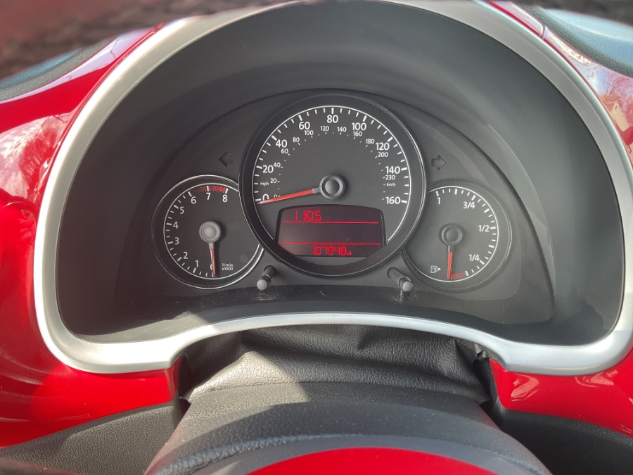 2012 Volkswagen Beetle 2.5 PZEV photo