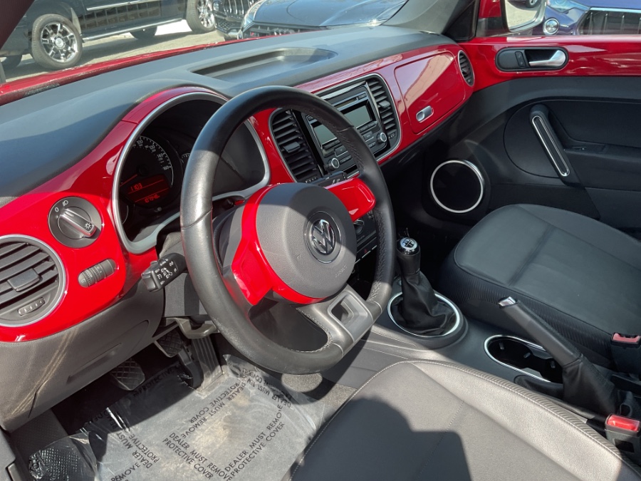 2012 Volkswagen Beetle 2.5 PZEV photo