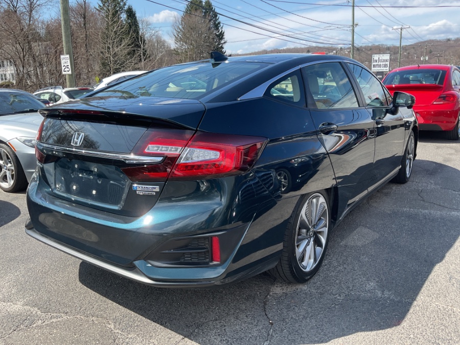 2018 Honda Clarity Plug-In Hybrid Touring Sedan photo