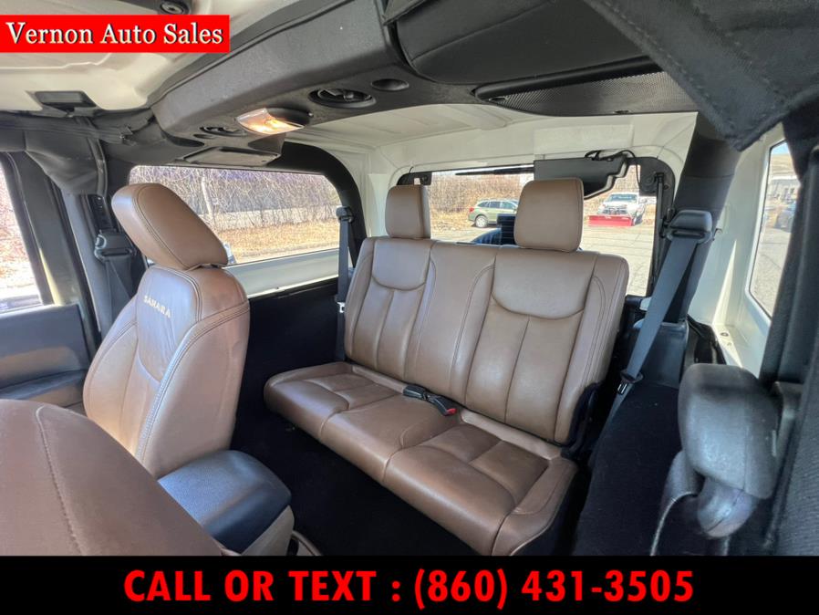2016 Jeep Wrangler 4WD 2dr Sahara photo