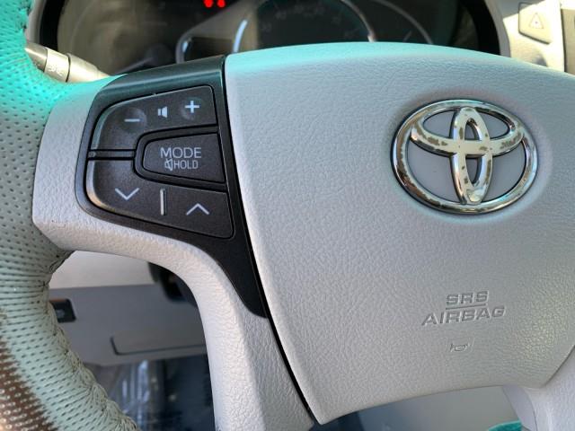 2011 Toyota Sienna XLE 8-Passenger photo