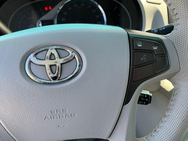 2011 Toyota Sienna XLE 8-Passenger photo