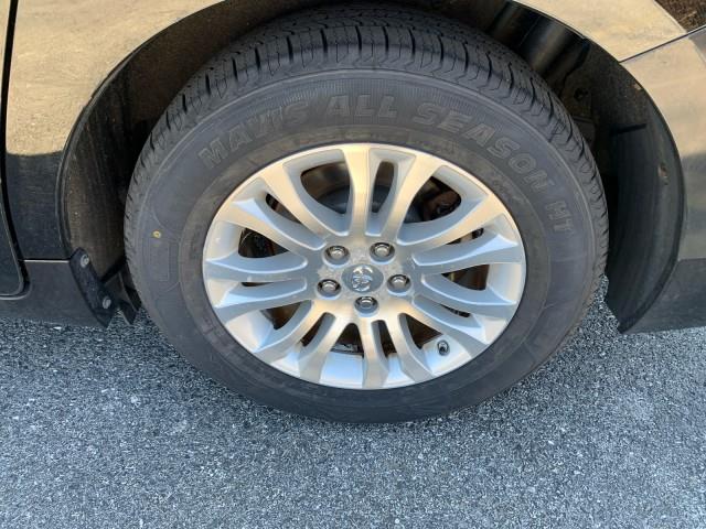 2011 Toyota Sienna XLE 8-Passenger photo