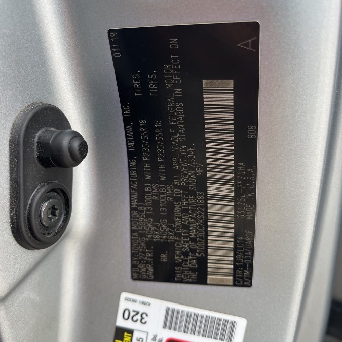 2019 Toyota Sienna XLE Premium AWD 7-Passenger (N photo