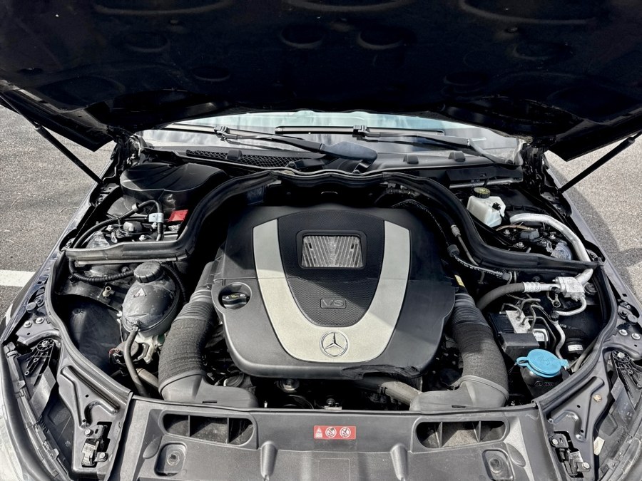 2012 Mercedes-Benz C-Class C300 4MATIC Luxury photo