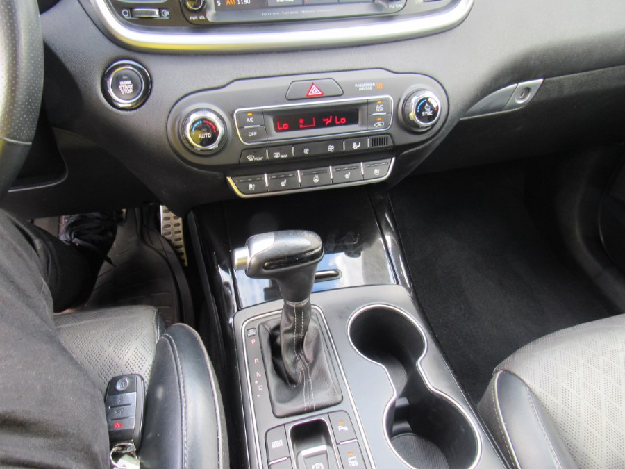 2019 Kia Sorento SX Limited V6 AWD photo