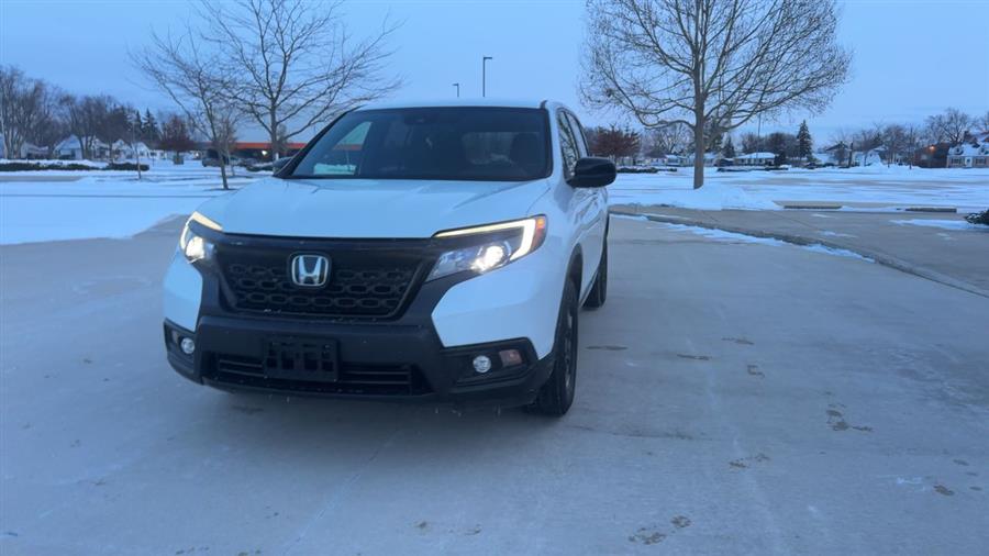 2021 Honda Passport Sport photo