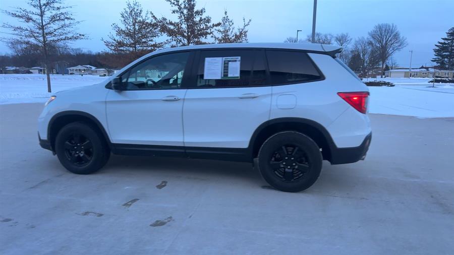 2021 Honda Passport Sport photo