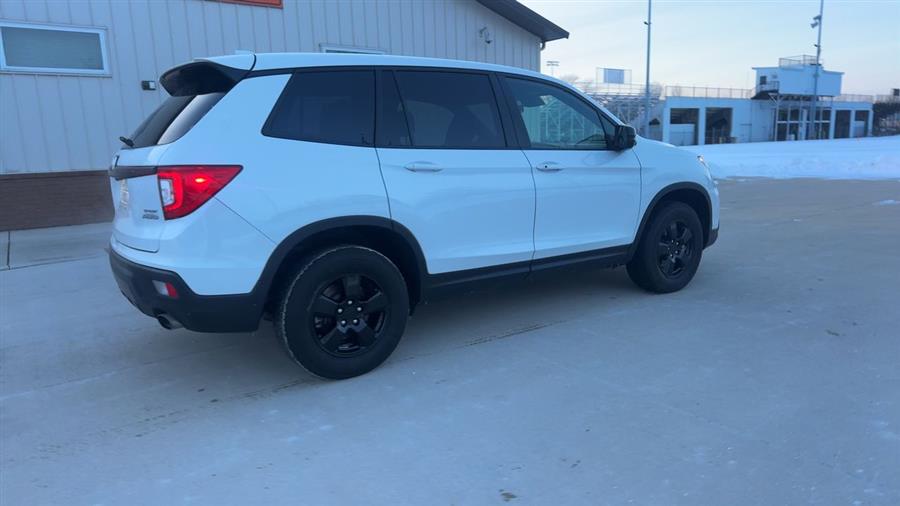 2021 Honda Passport Sport photo