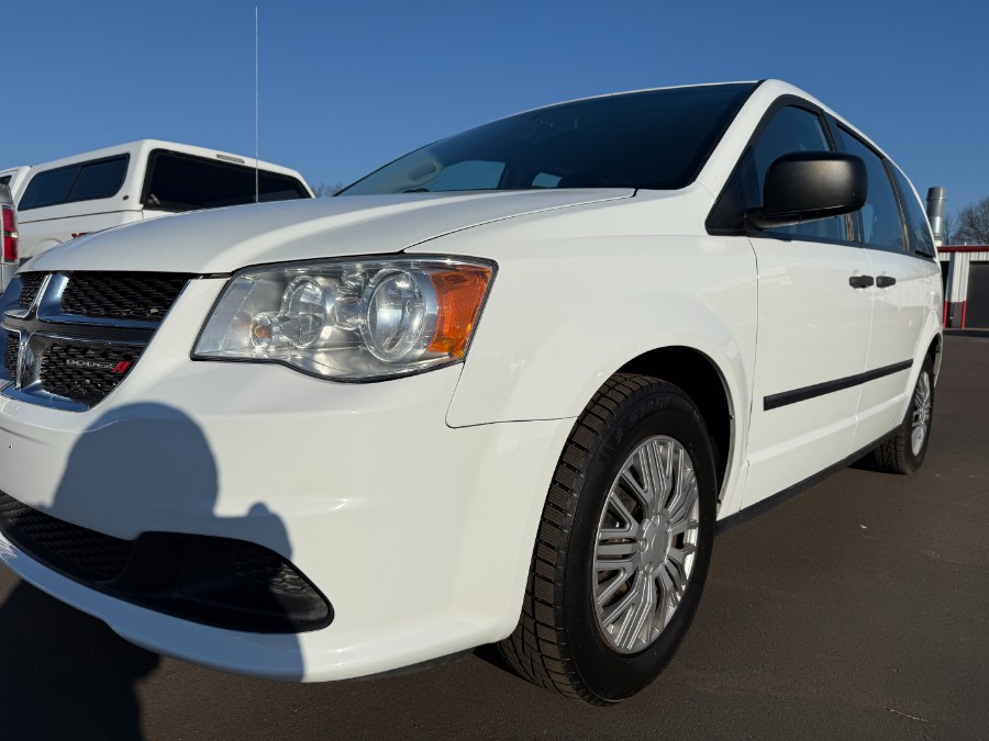 2017 Dodge Grand Caravan SE Wagon photo