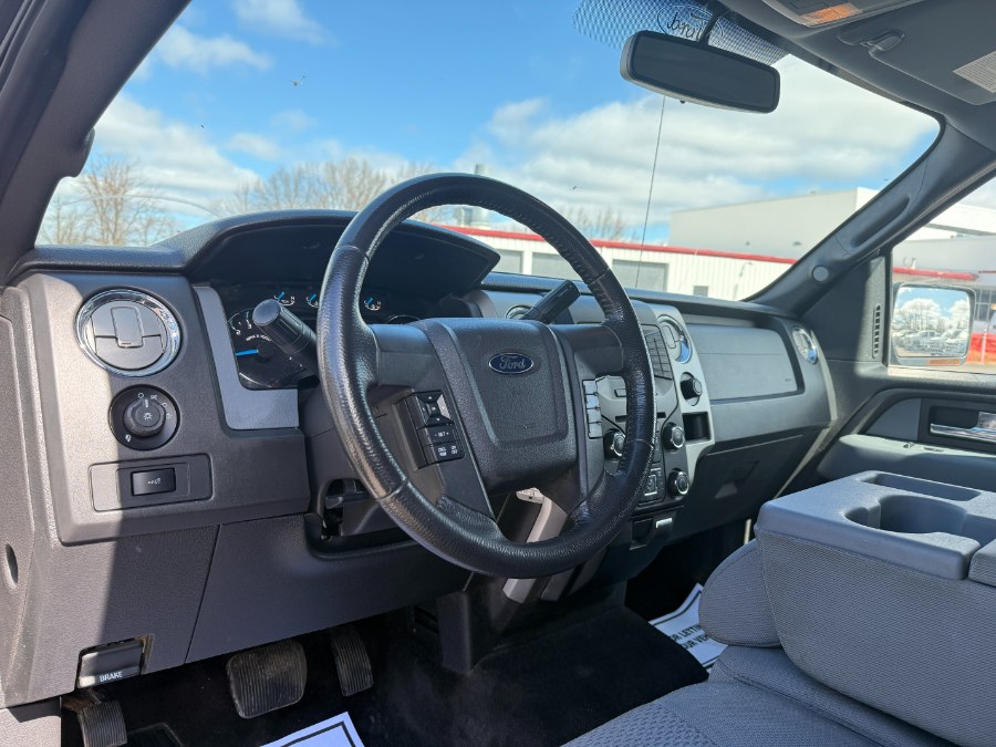 2014 Ford F-150 FX4 photo