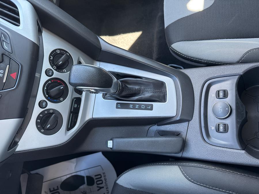 2014 Ford Focus SE photo