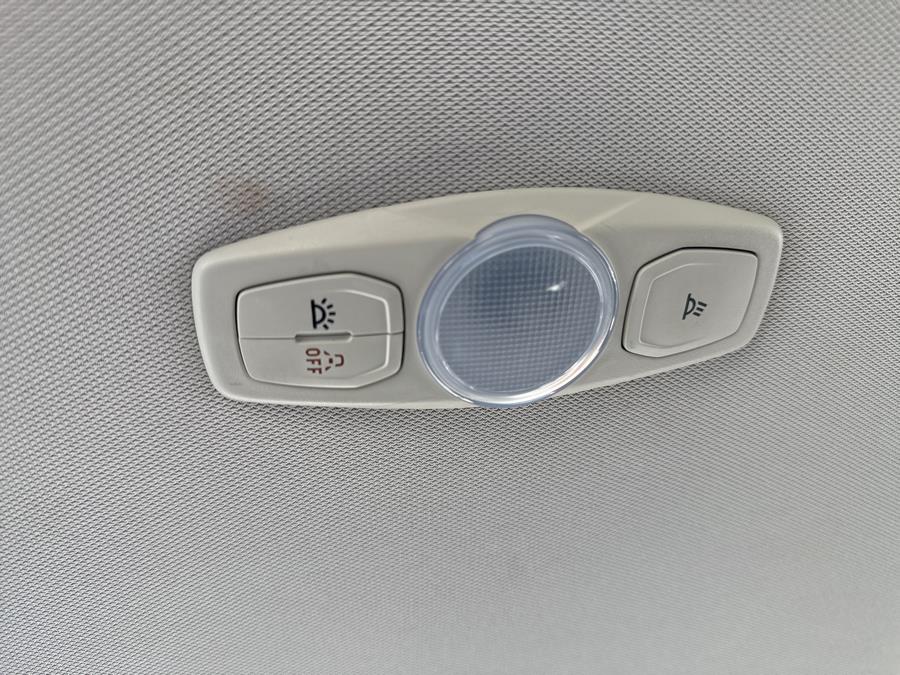 2014 Ford Focus SE photo